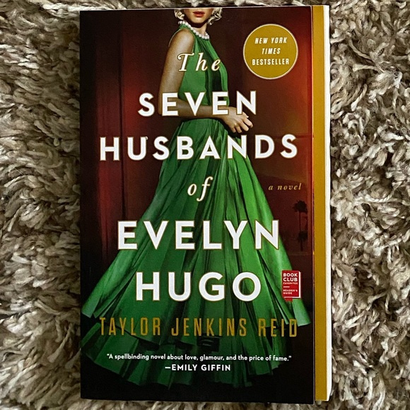 The Seven Husbands of Evelyn Hugo by Taylor Jenkins Reid - Picture 1 of 1